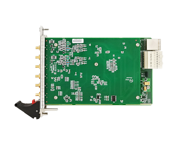 高速數(shù)字化儀：PXIe8922